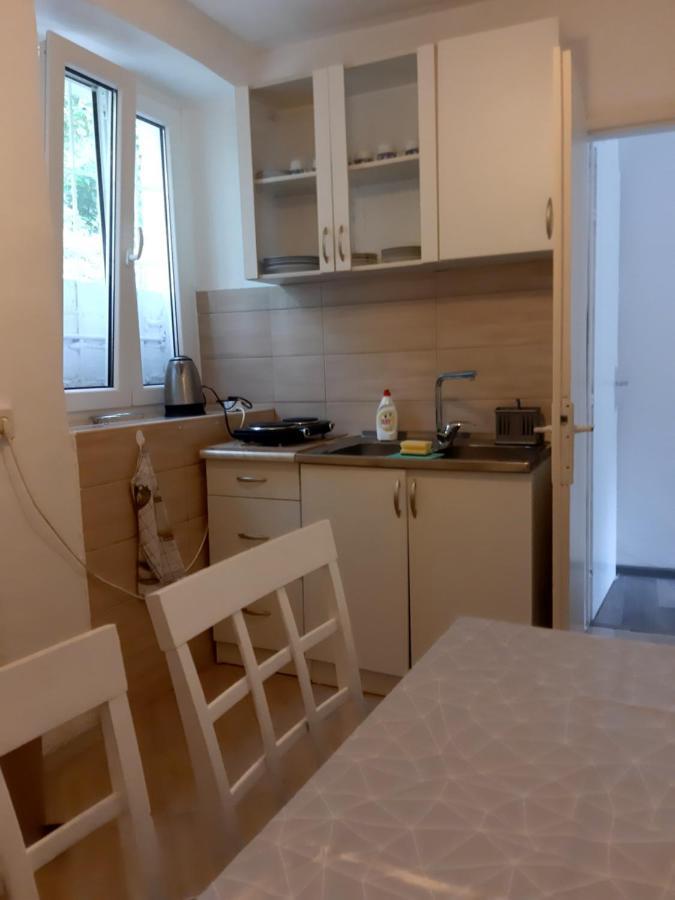 Vicky 1 Daire Kotor Dış mekan fotoğraf