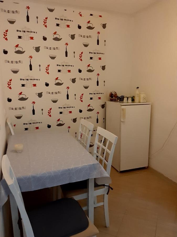 Vicky 1 Daire Kotor Dış mekan fotoğraf