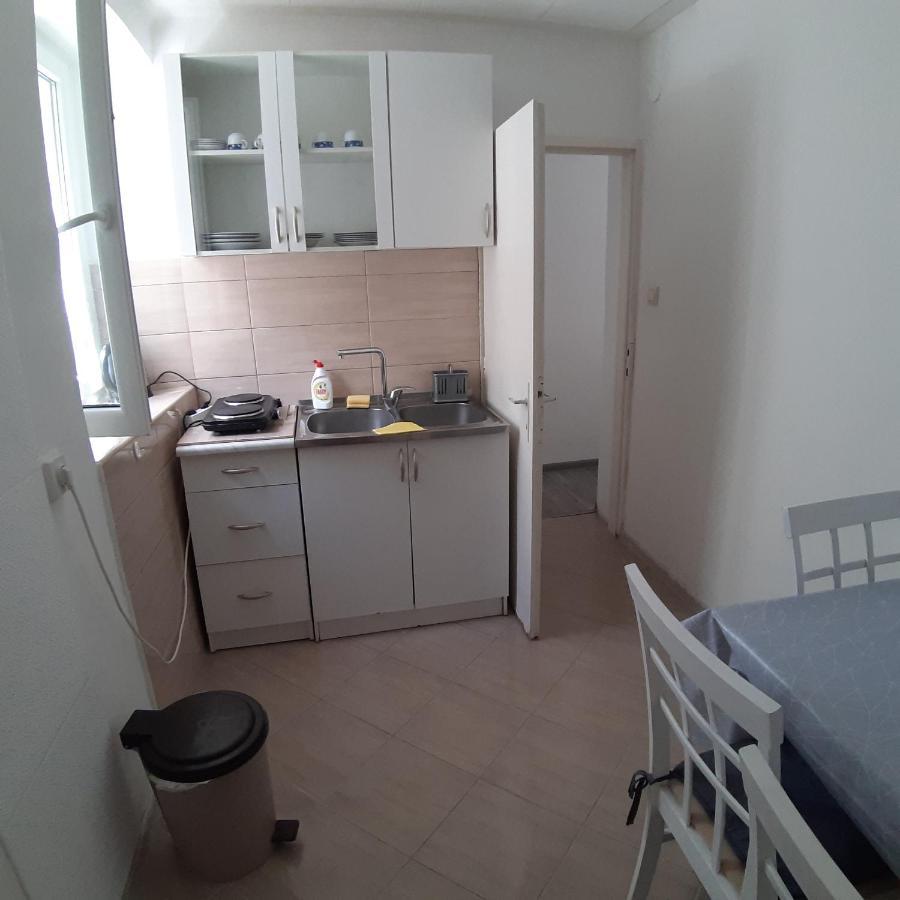 Vicky 1 Daire Kotor Dış mekan fotoğraf
