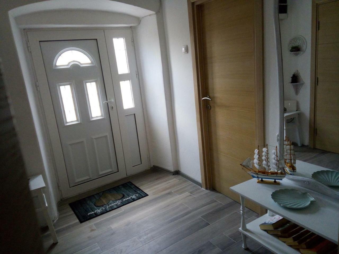 Vicky 1 Daire Kotor Dış mekan fotoğraf